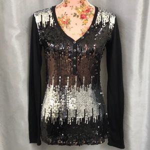 ROCK AND ROLL COWGIRL Sequined T-Shirt